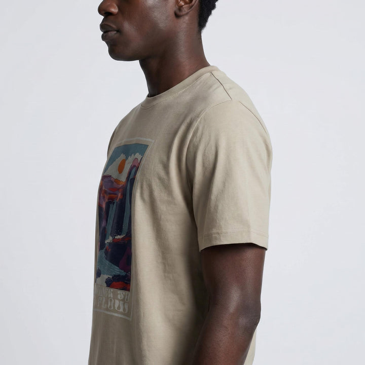 Men's Ultimate Comfort T-Shirt — String - FLGD